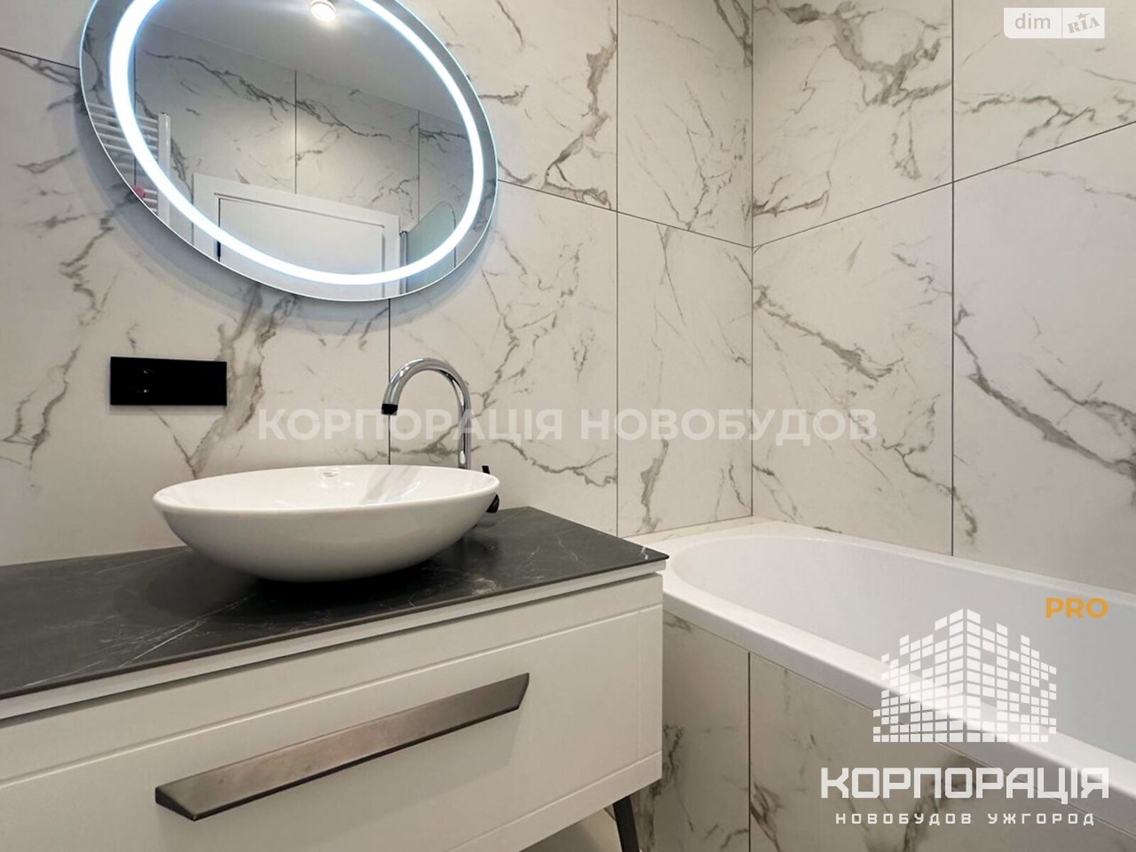 Продажа трехкомнатной квартиры в Ужгороде, на наб. Славянская 23А, район Центр фото 1 Продажа трехкомнатной квартиры в Ужгороде, на наб. Славянская 23А, район Центр фото 1