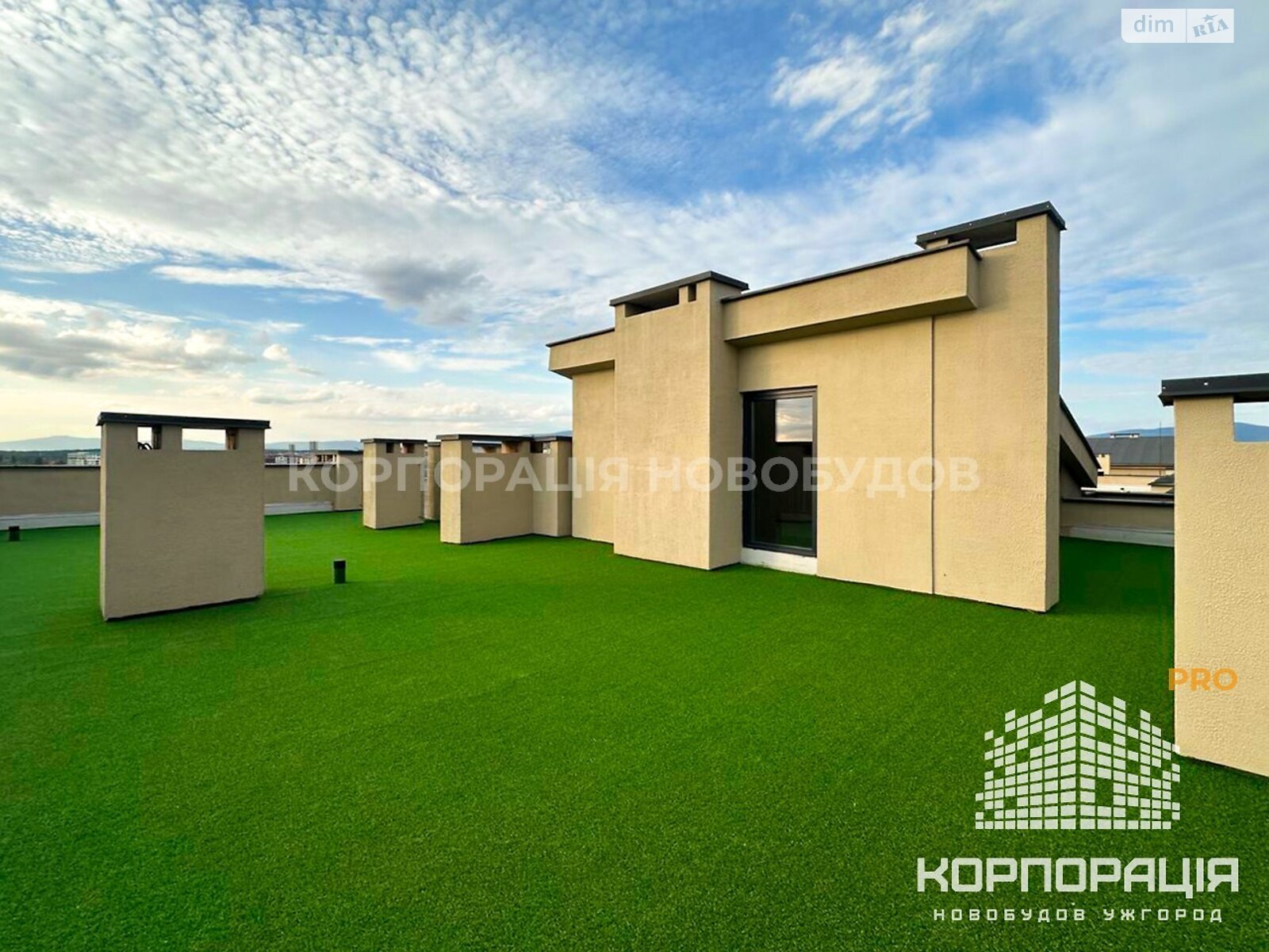 Продажа трехкомнатной квартиры в Ужгороде, на наб. Славянская 23А, район Центр фото 1 Продажа трехкомнатной квартиры в Ужгороде, на наб. Славянская 23А, район Центр фото 1