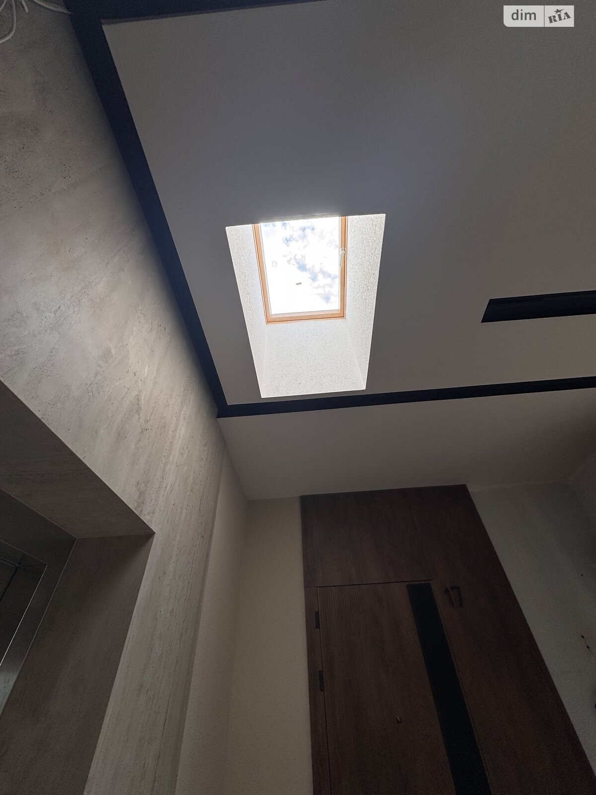 Продажа двухкомнатной квартиры в Ужгороде, на ул. Собранецкая 86, кв. 20, район Центр фото 1 Продажа двухкомнатной квартиры в Ужгороде, на ул. Собранецкая 86, кв. 20, район Центр фото 1