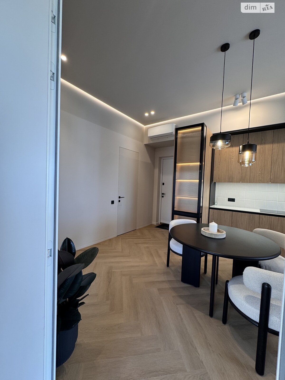 Продажа двухкомнатной квартиры в Ужгороде, на ул. Собранецкая 86, кв. 20, район Центр фото 1 Продажа двухкомнатной квартиры в Ужгороде, на ул. Собранецкая 86, кв. 20, район Центр фото 1
