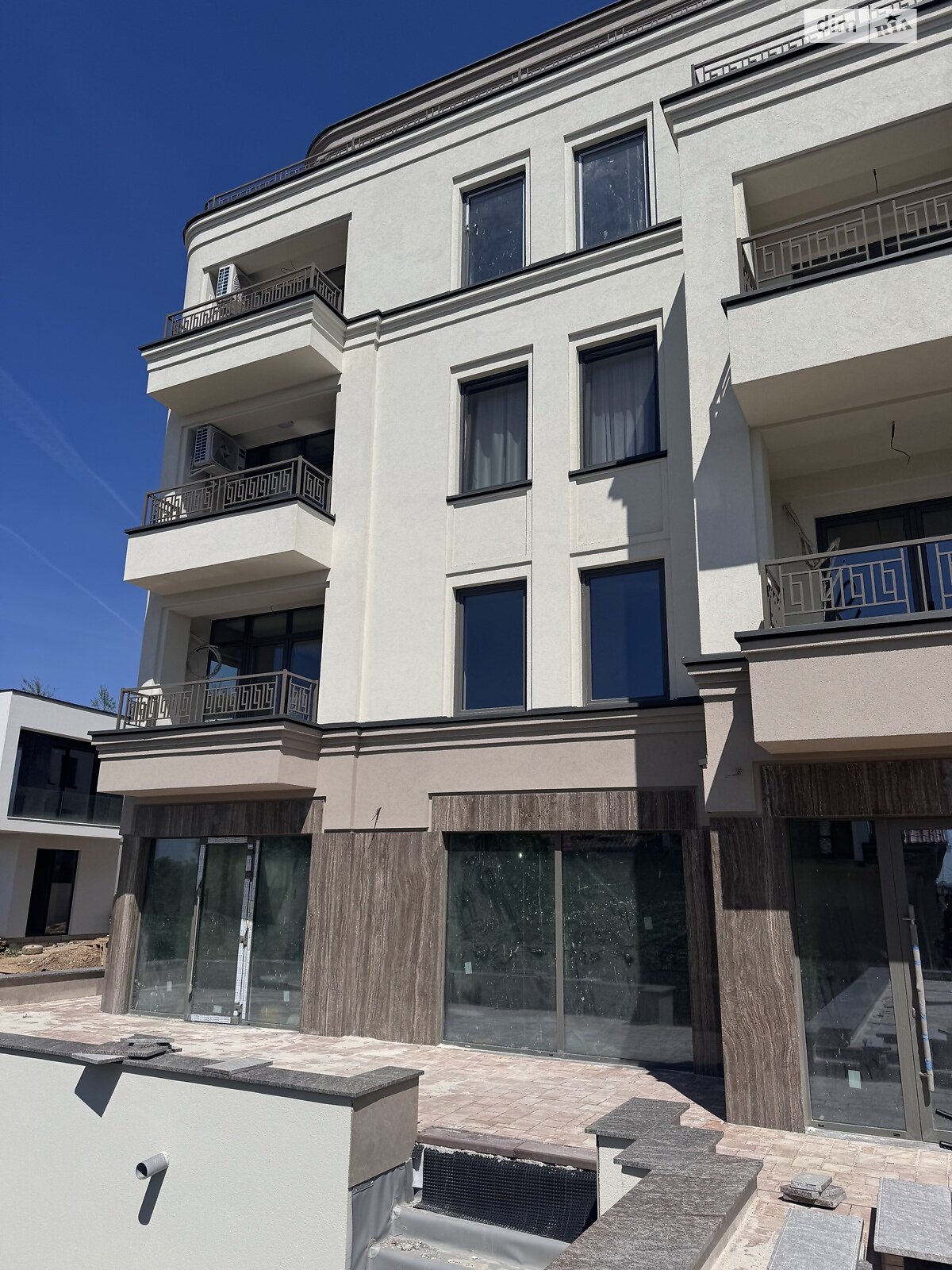 Продажа однокомнатной квартиры в Ужгороде, на ул. Собранецкая 74А, район Центр фото 1 Продажа однокомнатной квартиры в Ужгороде, на ул. Собранецкая 74А, район Центр фото 1