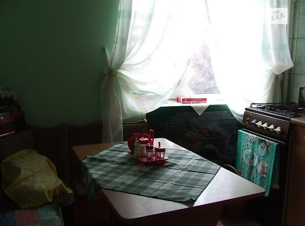Продажа двухкомнатной квартиры в Ужгороде, на просп. Свободы 45, район Центр фото 1 Продажа двухкомнатной квартиры в Ужгороде, на просп. Свободы 45, район Центр фото 1