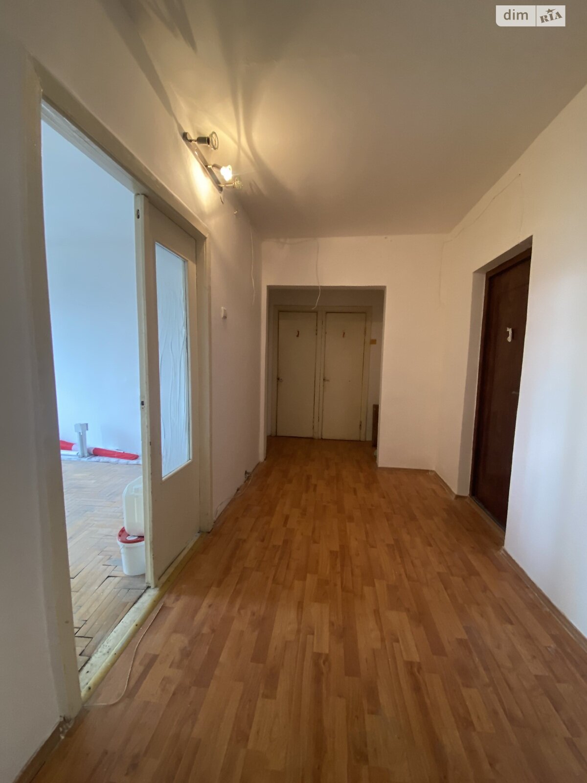 Продаж двокімнатної квартири в Ужгороді, на просп. Свободи 2, район Центр фото 1 Продаж двокімнатної квартири в Ужгороді, на просп. Свободи 2, район Центр фото 1