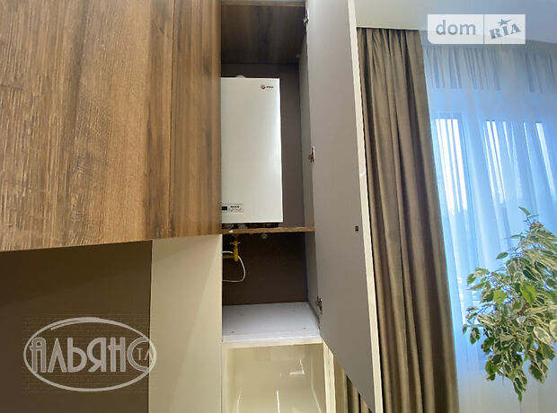 Продажа двухкомнатной квартиры в Ужгороде, на ул. Таможенная, район Центр фото 1 Продажа двухкомнатной квартиры в Ужгороде, на ул. Таможенная, район Центр фото 1