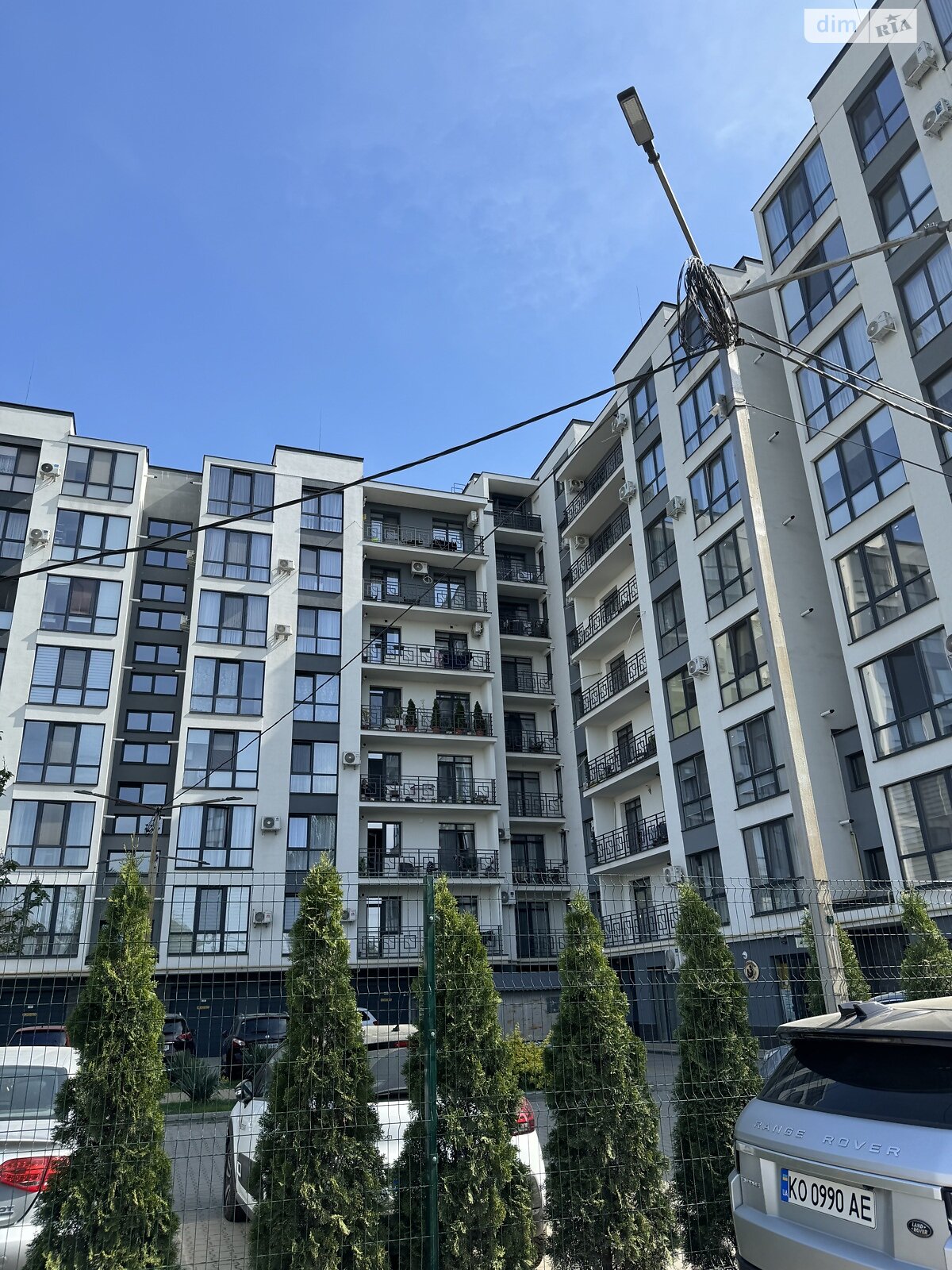 Продажа двухкомнатной квартиры в Ужгороде, на ул. Таможенная, район Центр фото 1 Продажа двухкомнатной квартиры в Ужгороде, на ул. Таможенная, район Центр фото 1
