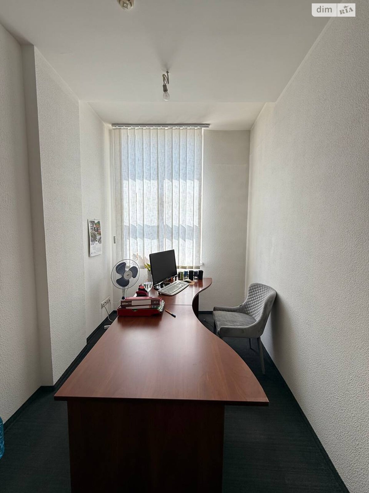 Продажа четырехкомнатной квартиры в Ужгороде, на пл. Театральная 9, район Центр фото 1 Продажа четырехкомнатной квартиры в Ужгороде, на пл. Театральная 9, район Центр фото 1