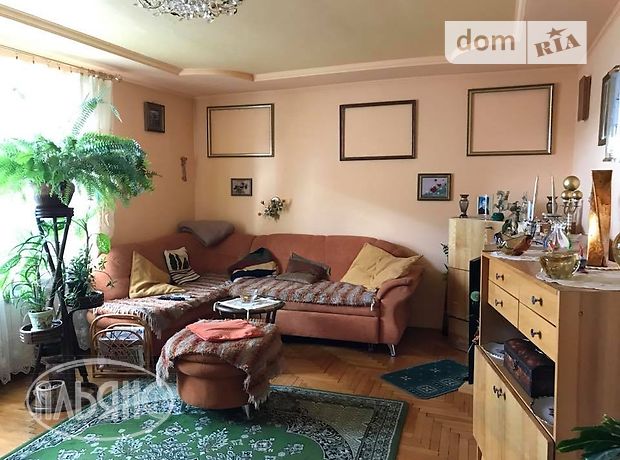 Продажа квартиры, 4 ком., Ужгород, р‑н. Центр, Высокая улица Продажа квартиры, 4 ком., Ужгород, р‑н. Центр, Высокая улица