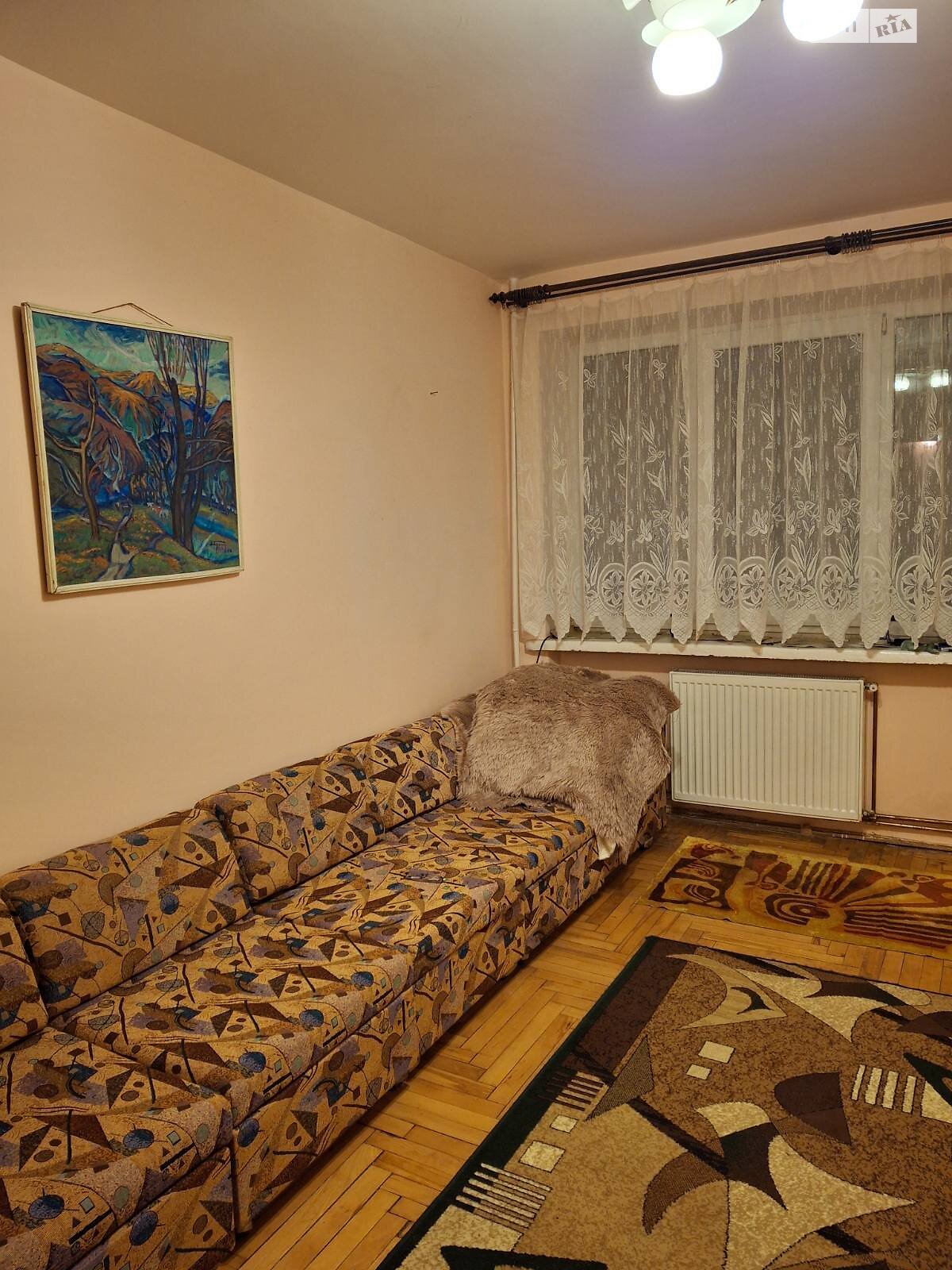 Продаж чотирикімнатної квартири в Ужгороді, на вул. Ярослава Геляса 6, район Центр фото 1 Продаж чотирикімнатної квартири в Ужгороді, на вул. Ярослава Геляса 6, район Центр фото 1