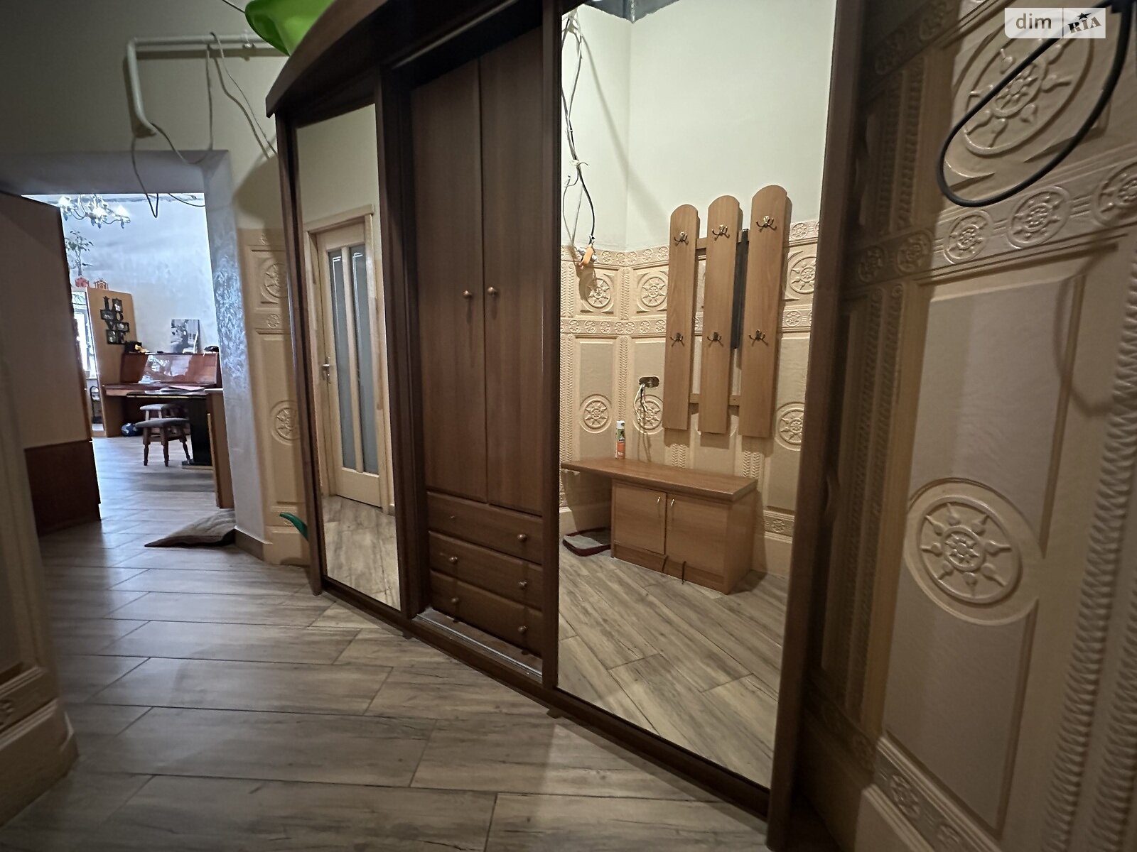 Продаж трикімнатної квартири в Ужгороді, на вул. Юрія Герца, район Центр фото 1 Продаж трикімнатної квартири в Ужгороді, на вул. Юрія Герца, район Центр фото 1