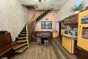 Продажа трехкомнатной квартиры в Ужгороде, на ул. Юрия Герца, район Центр фото 2