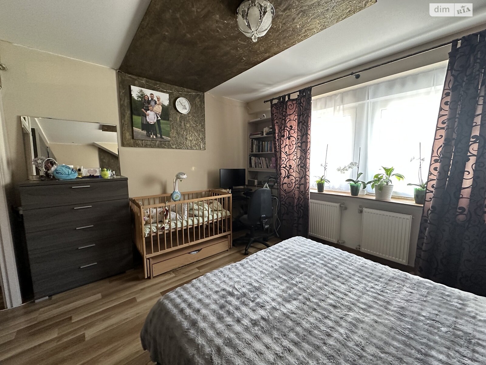Продаж трикімнатної квартири в Ужгороді, на вул. Юрія Герца, район Центр фото 1 Продаж трикімнатної квартири в Ужгороді, на вул. Юрія Герца, район Центр фото 1