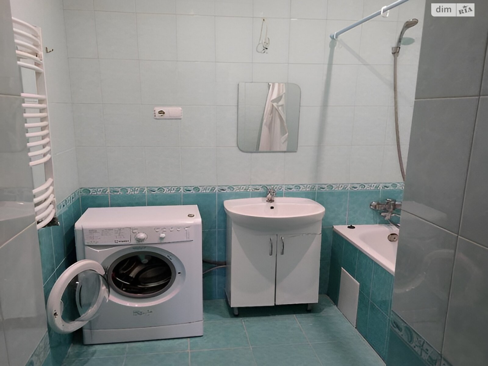 Продаж двокімнатної квартири в Ужгороді, на вул. Гленца 16, район Великий Галагов фото 1 Продаж двокімнатної квартири в Ужгороді, на вул. Гленца 16, район Великий Галагов фото 1