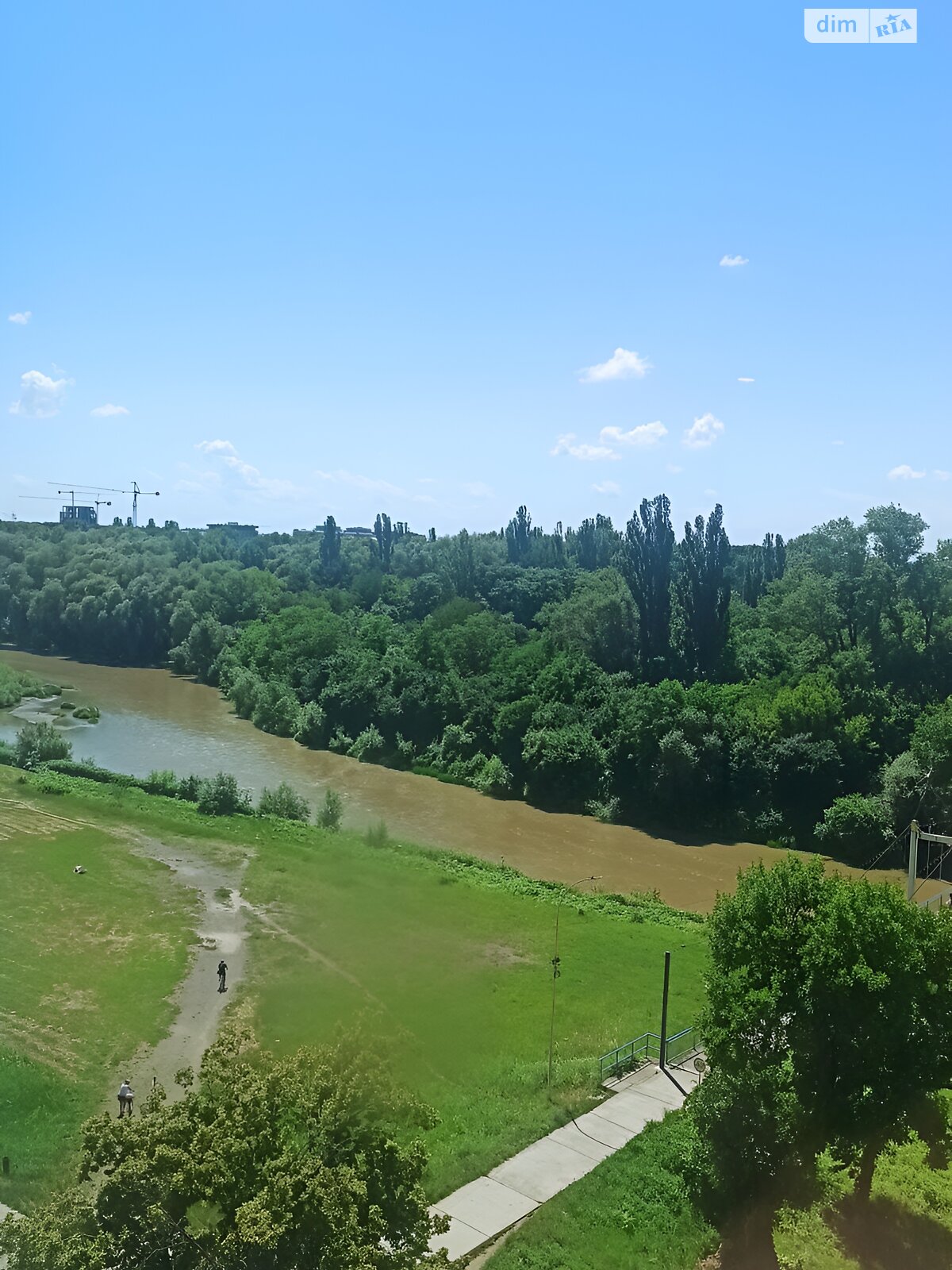 Продаж двокімнатної квартири в Ужгороді, на вул. Гленца 22, район Великий Галагов фото 1