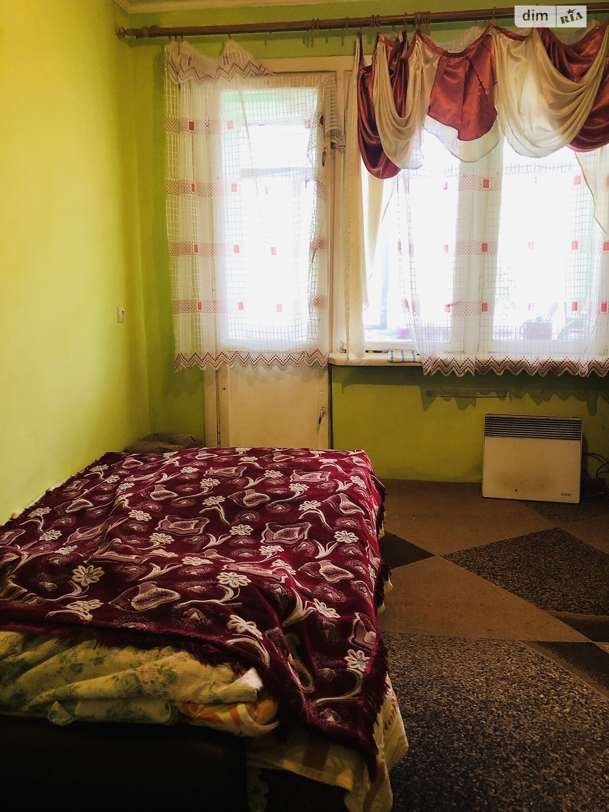 Продажа трехкомнатной квартиры в Ужгороде, на ул. Грушевского, район Вербнык фото 1 Продажа трехкомнатной квартиры в Ужгороде, на ул. Грушевского, район Вербнык фото 1