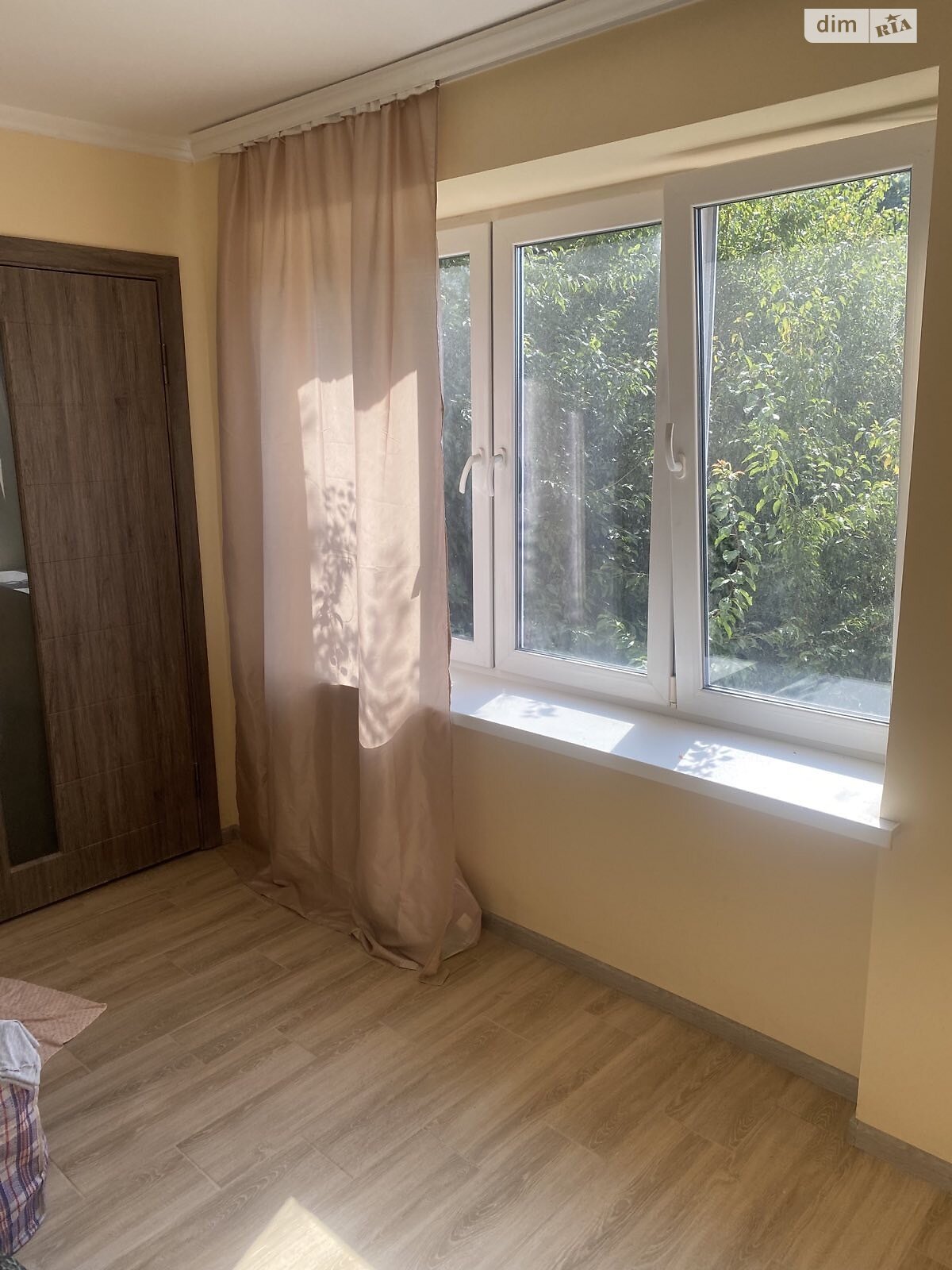 Продаж трикімнатної квартири в Ужгороді, на вул. Грушевського, район Вербник фото 1