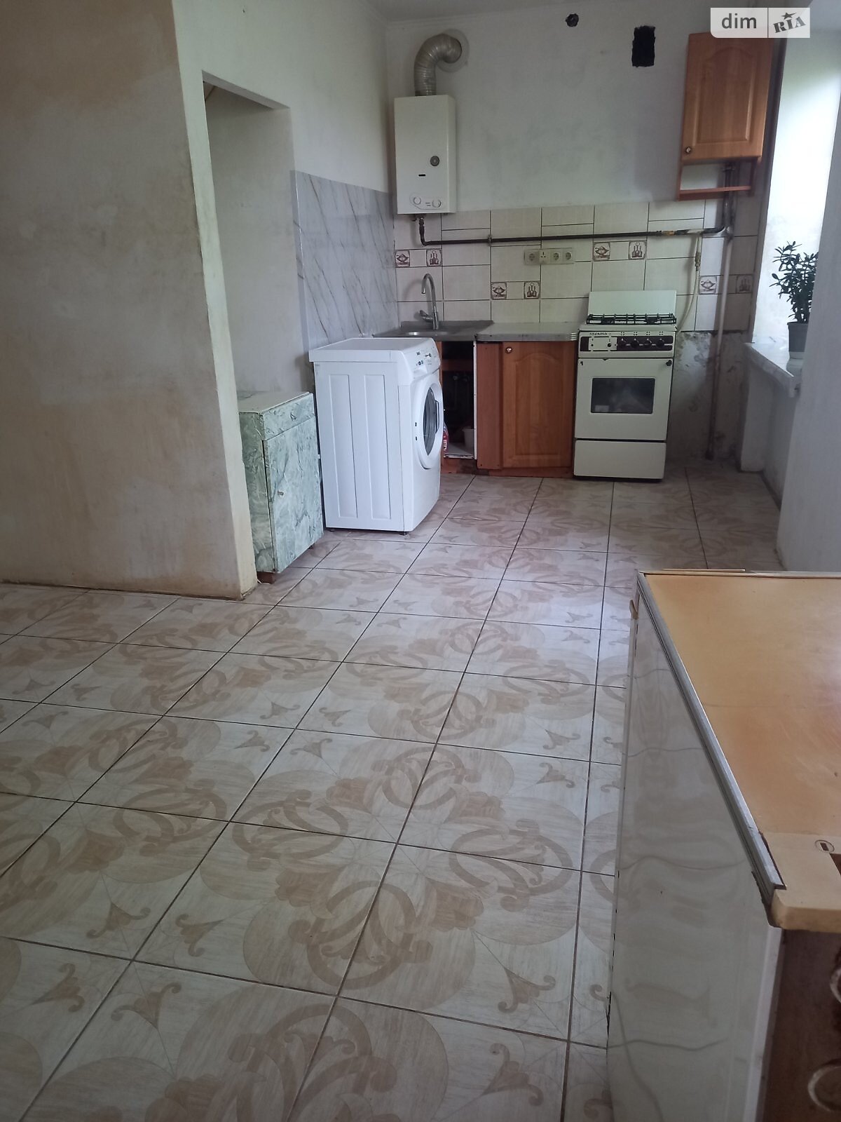 Продаж трикімнатної квартири в Ужгороді, на вул. Грушевського, район Вербник фото 1