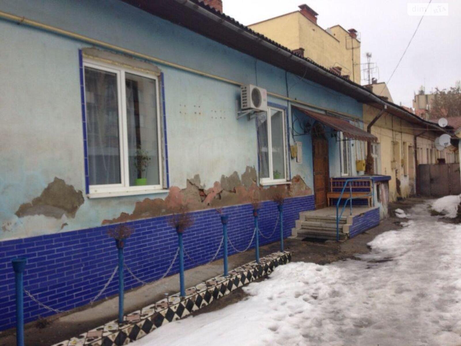 Продажа трехкомнатной квартиры в Ужгороде, на ул. Новака 1, район Вербнык фото 1