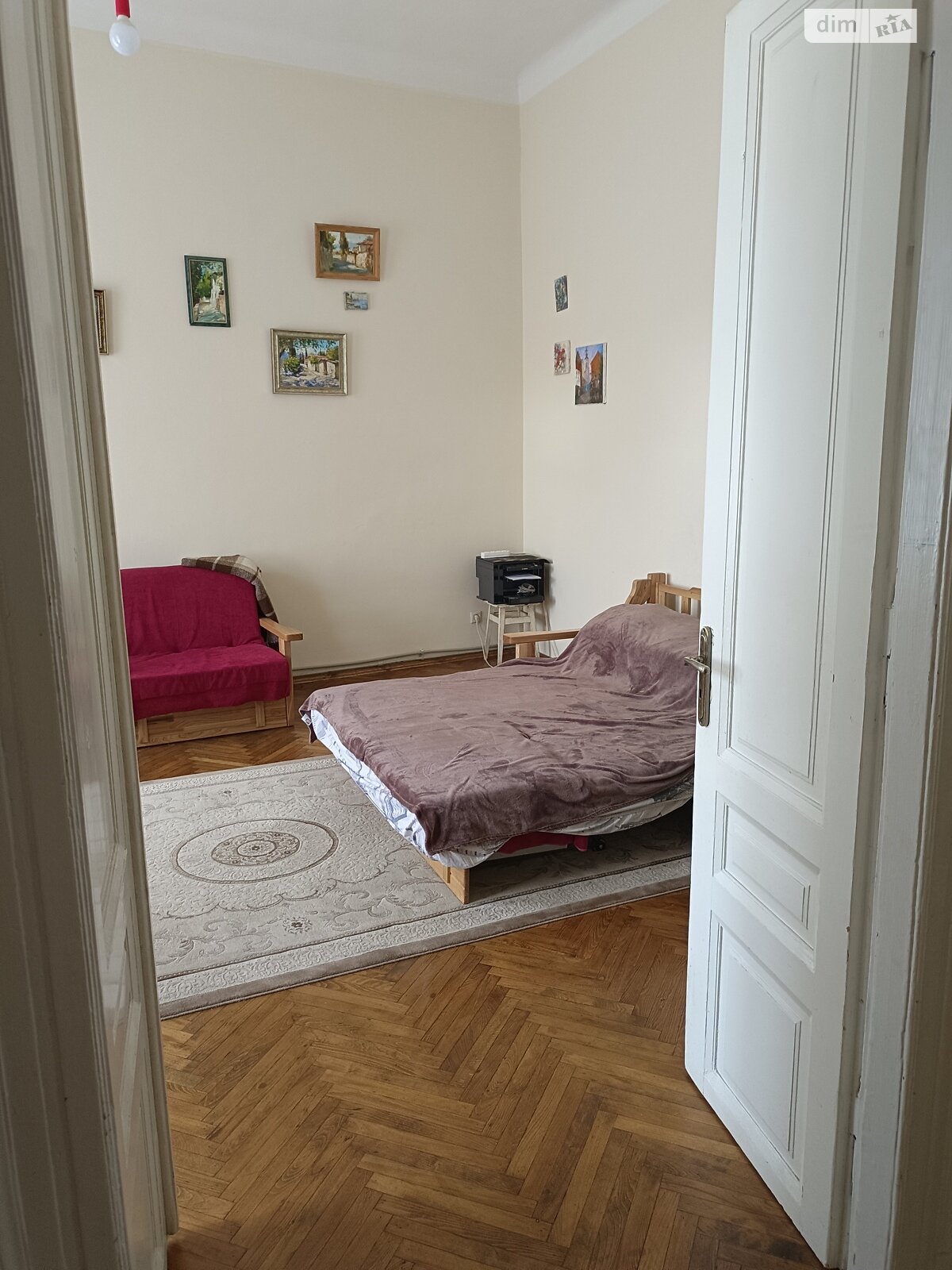 Продажа трехкомнатной квартиры в Ужгороде, на пл. Петефи Шандора 10, район Вербнык фото 1 Продажа трехкомнатной квартиры в Ужгороде, на пл. Петефи Шандора 10, район Вербнык фото 1
