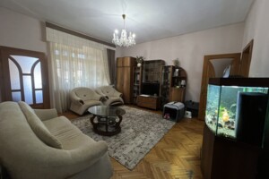 Продаж чотирикімнатної квартири в Ужгороді, на вул. Руська 9, район Вербник фото 2