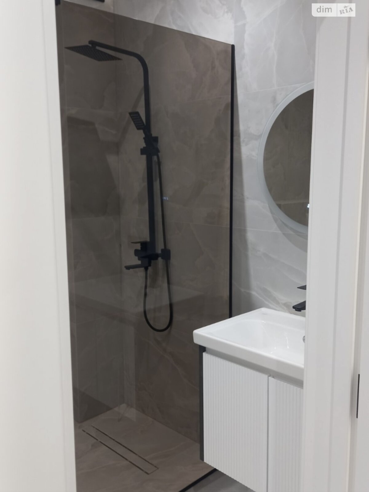 Продажа двухкомнатной квартиры в Ужгороде, на ул. Русская 41, район Вербнык фото 1 Продажа двухкомнатной квартиры в Ужгороде, на ул. Русская 41, район Вербнык фото 1