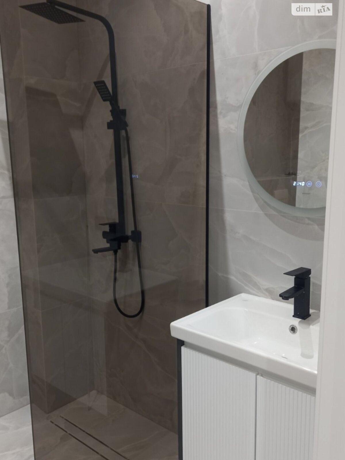 Продажа двухкомнатной квартиры в Ужгороде, на ул. Русская 41, район Вербнык фото 1 Продажа двухкомнатной квартиры в Ужгороде, на ул. Русская 41, район Вербнык фото 1