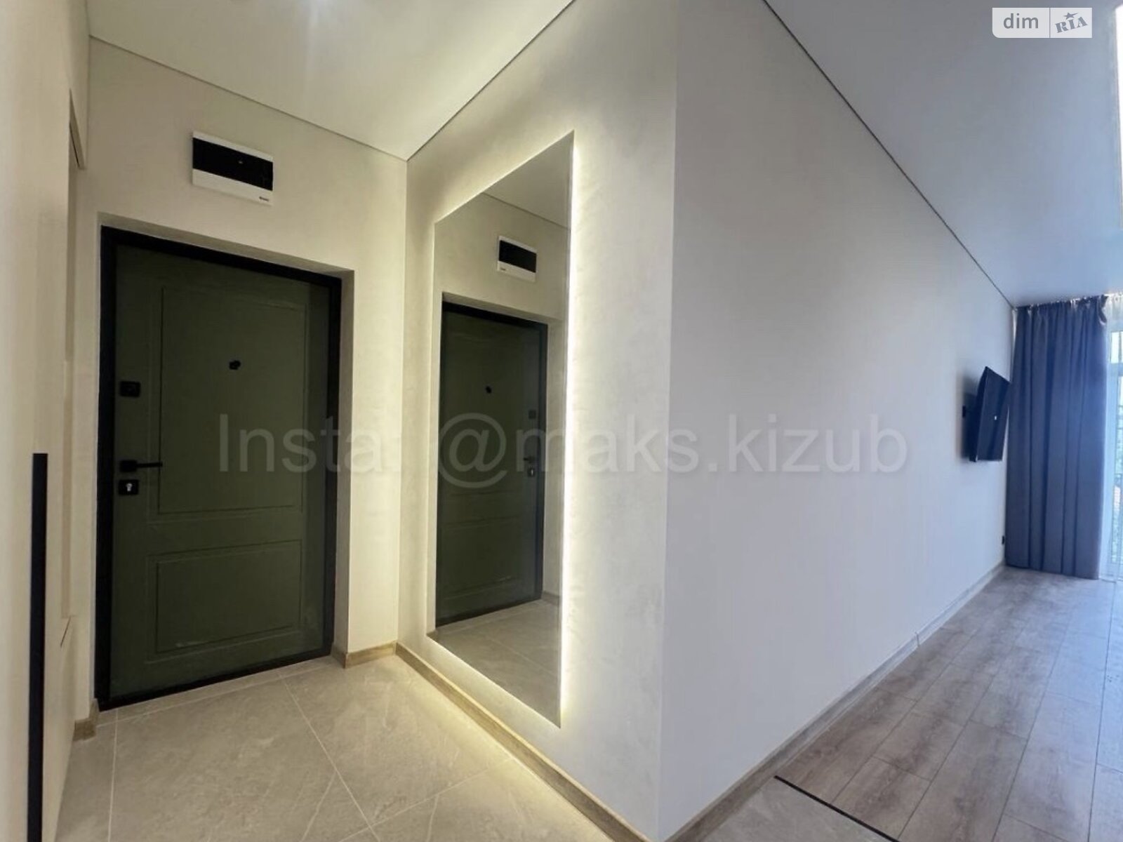 Продажа однокомнатной квартиры в Ужгороде, на ул. Русская 41, район Вербнык фото 1 Продажа однокомнатной квартиры в Ужгороде, на ул. Русская 41, район Вербнык фото 1