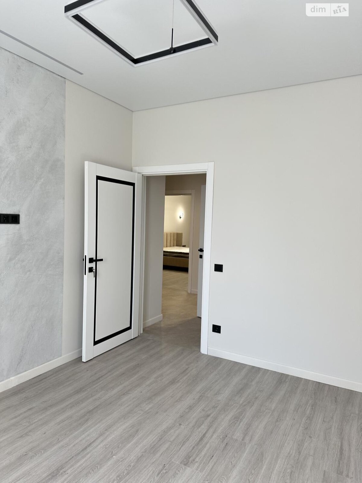 Продажа двухкомнатной квартиры в Ужгороде, на ул. Русская 41, кв. 35, район Вербнык фото 1