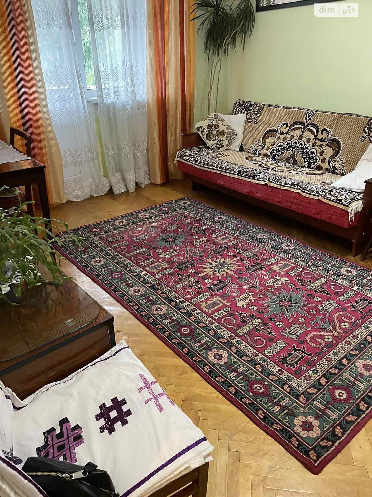 Продажа двухкомнатной квартиры в Ужгороде, на ул. Шопена, район Вербнык фото 1 Продажа двухкомнатной квартиры в Ужгороде, на ул. Шопена, район Вербнык фото 1
