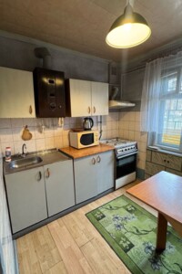 Продаж двокімнатної квартири в Ужгороді, на вул. Станційна, район Вербник фото 2