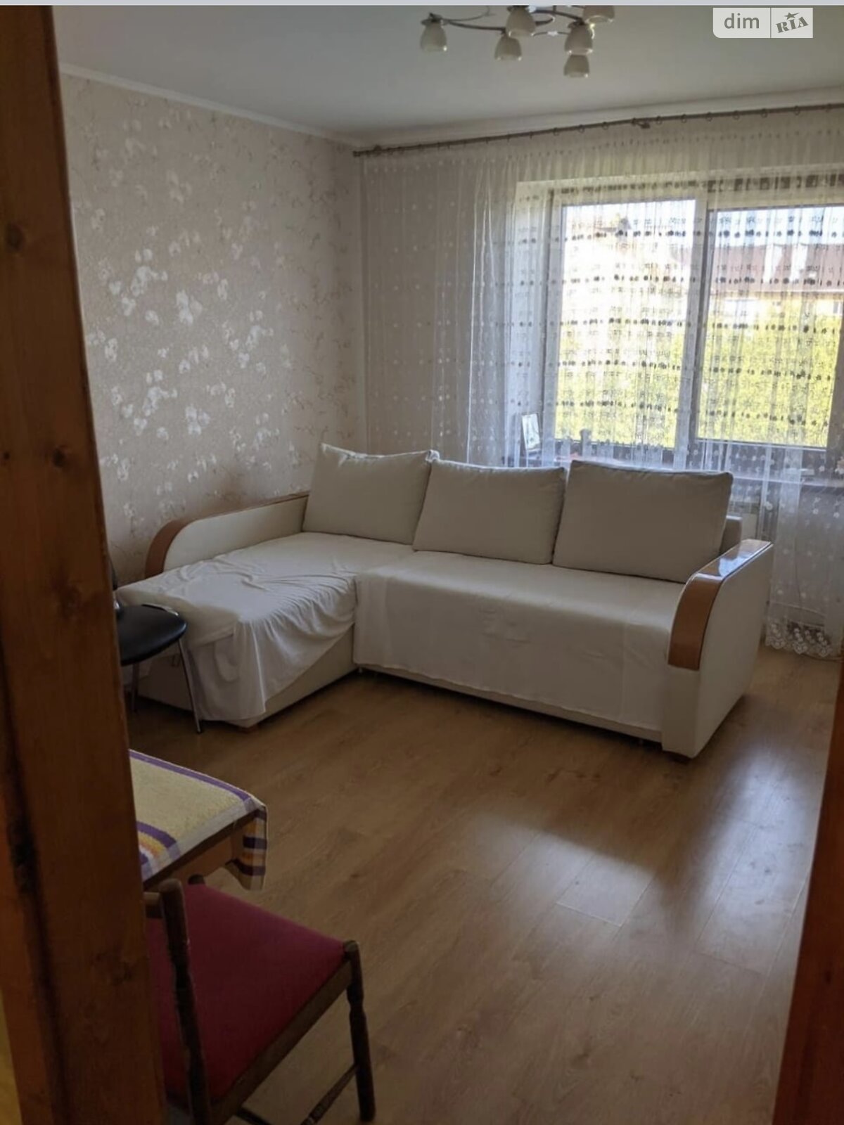 Продажа четырехкомнатной квартиры в Ужгороде, на ул. Владимирская, фото 1 Продажа четырехкомнатной квартиры в Ужгороде, на ул. Владимирская, фото 1