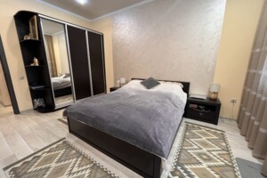 Продажа двухкомнатной квартиры в Ужгороде, на ул. Владимирская 56, фото 2
