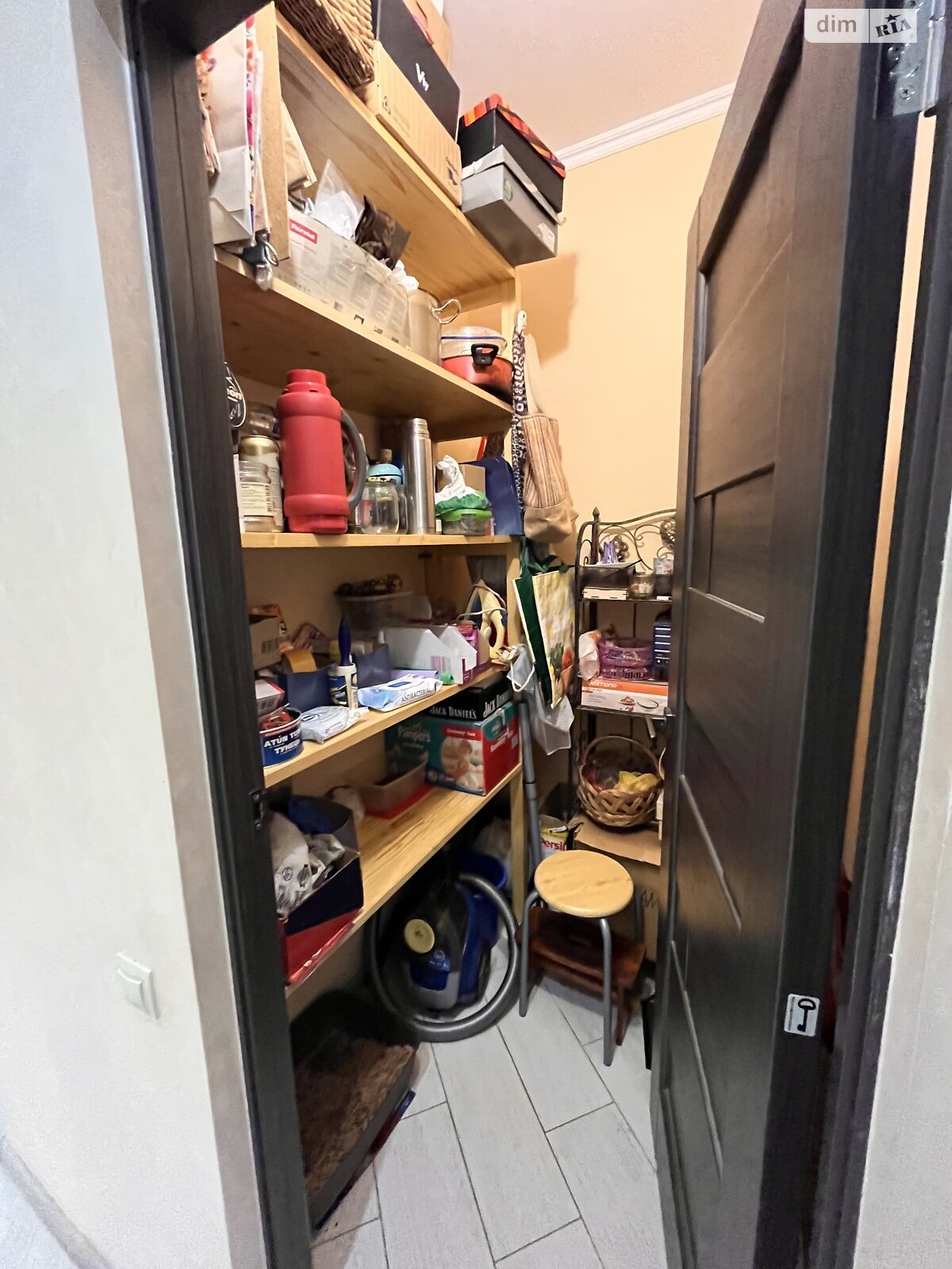 Продажа двухкомнатной квартиры в Ужгороде, на ул. Владимирская 56, фото 1 Продажа двухкомнатной квартиры в Ужгороде, на ул. Владимирская 56, фото 1