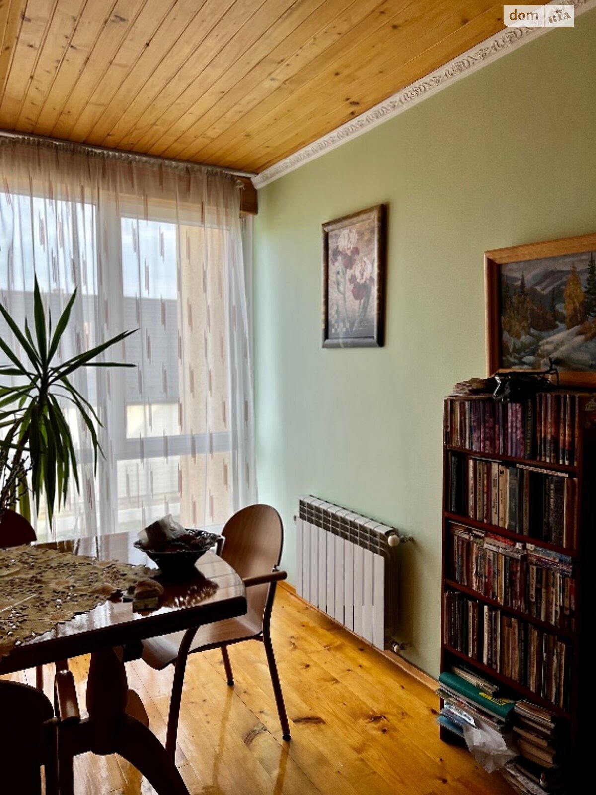Продаж семикімнатної квартири в Ужгороді, на Проместа 6, район Східний фото 1