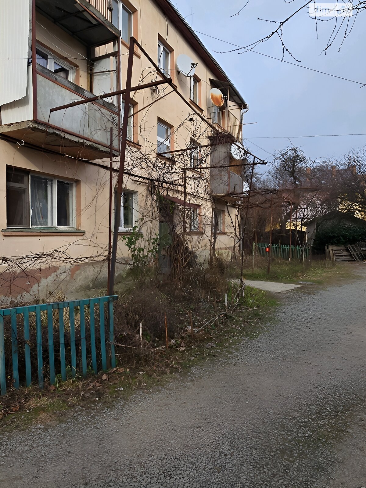 Продажа трехкомнатной квартиры в Ужгороде, на ул. Загорская 13, фото 1