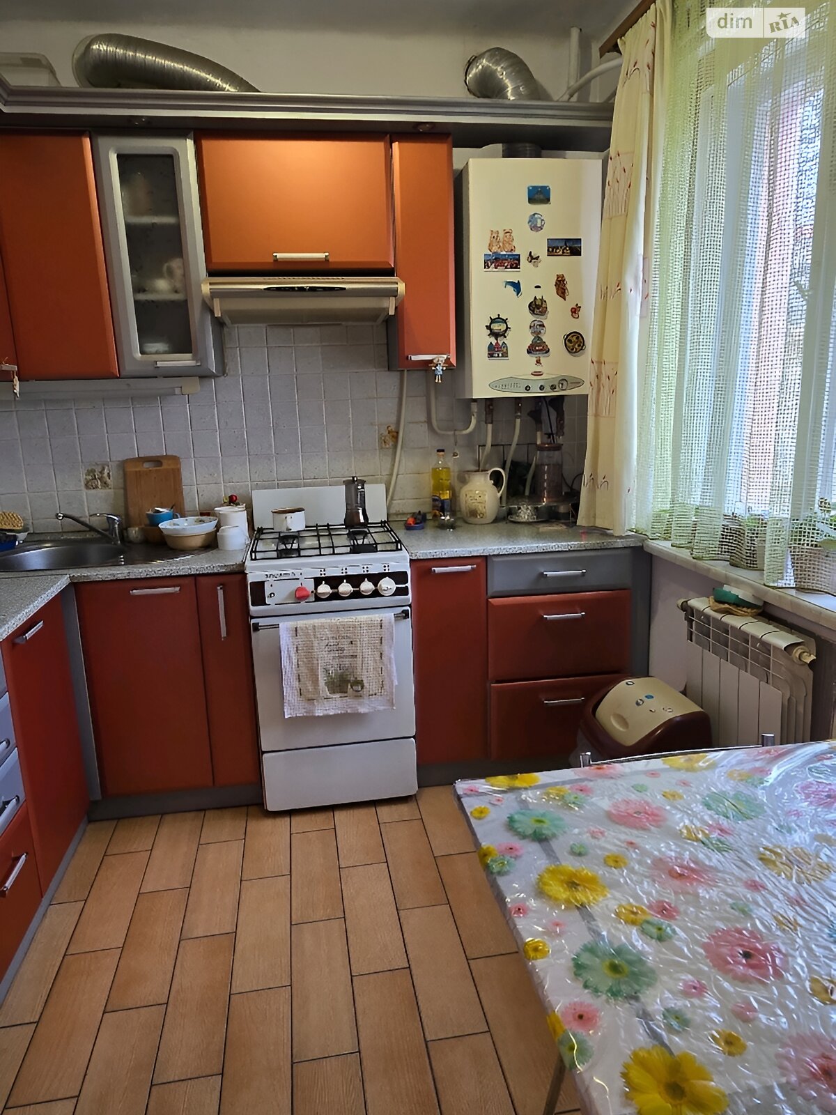 Продажа трехкомнатной квартиры в Ужгороде, на ул. Загорская 13, фото 1