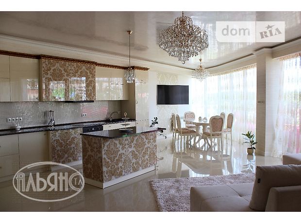 Продажа квартиры, 3 ком., Ужгород, Закарпатская улица Продажа квартиры, 3 ком., Ужгород, Закарпатская улица