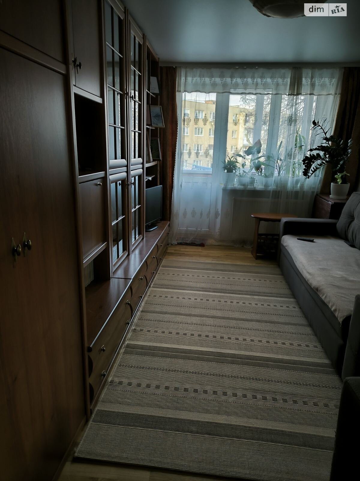 Продажа трехкомнатной квартиры в Ужгороде, на ул. Заньковецкой 21, фото 1