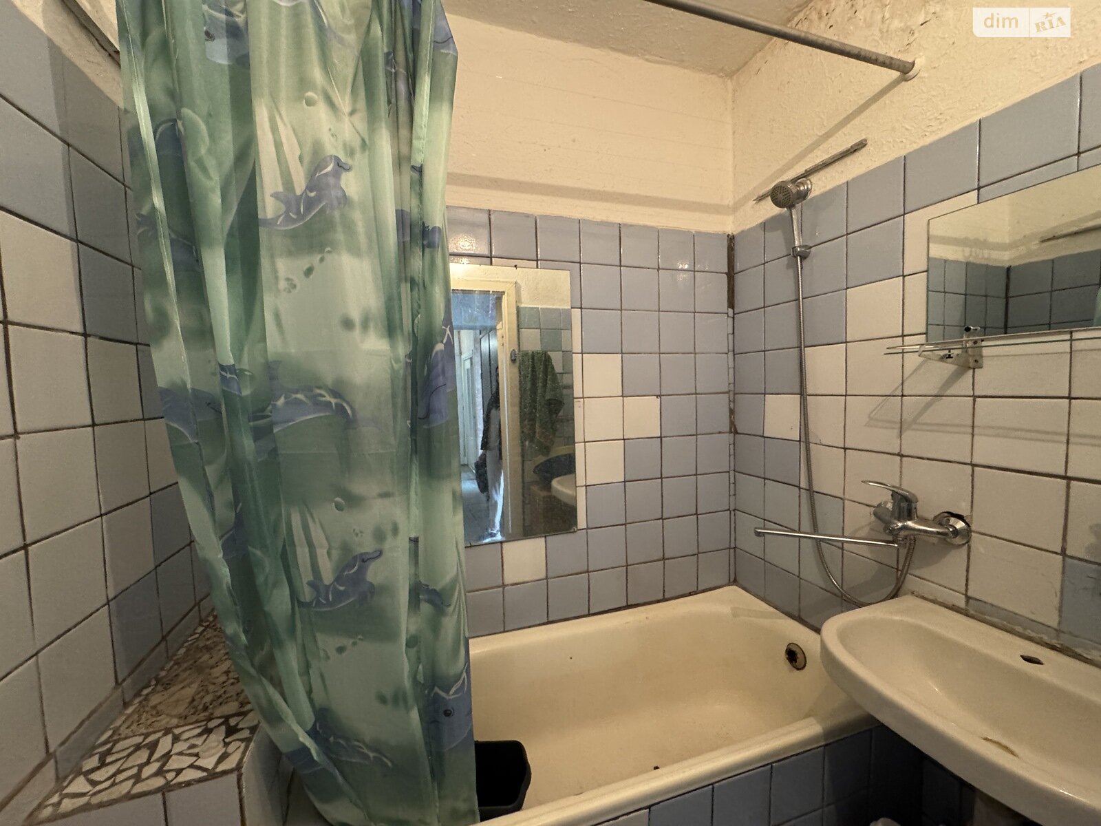 Продажа трехкомнатной квартиры в Ужгороде, на ул. Заньковецкой 25, фото 1 Продажа трехкомнатной квартиры в Ужгороде, на ул. Заньковецкой 25, фото 1