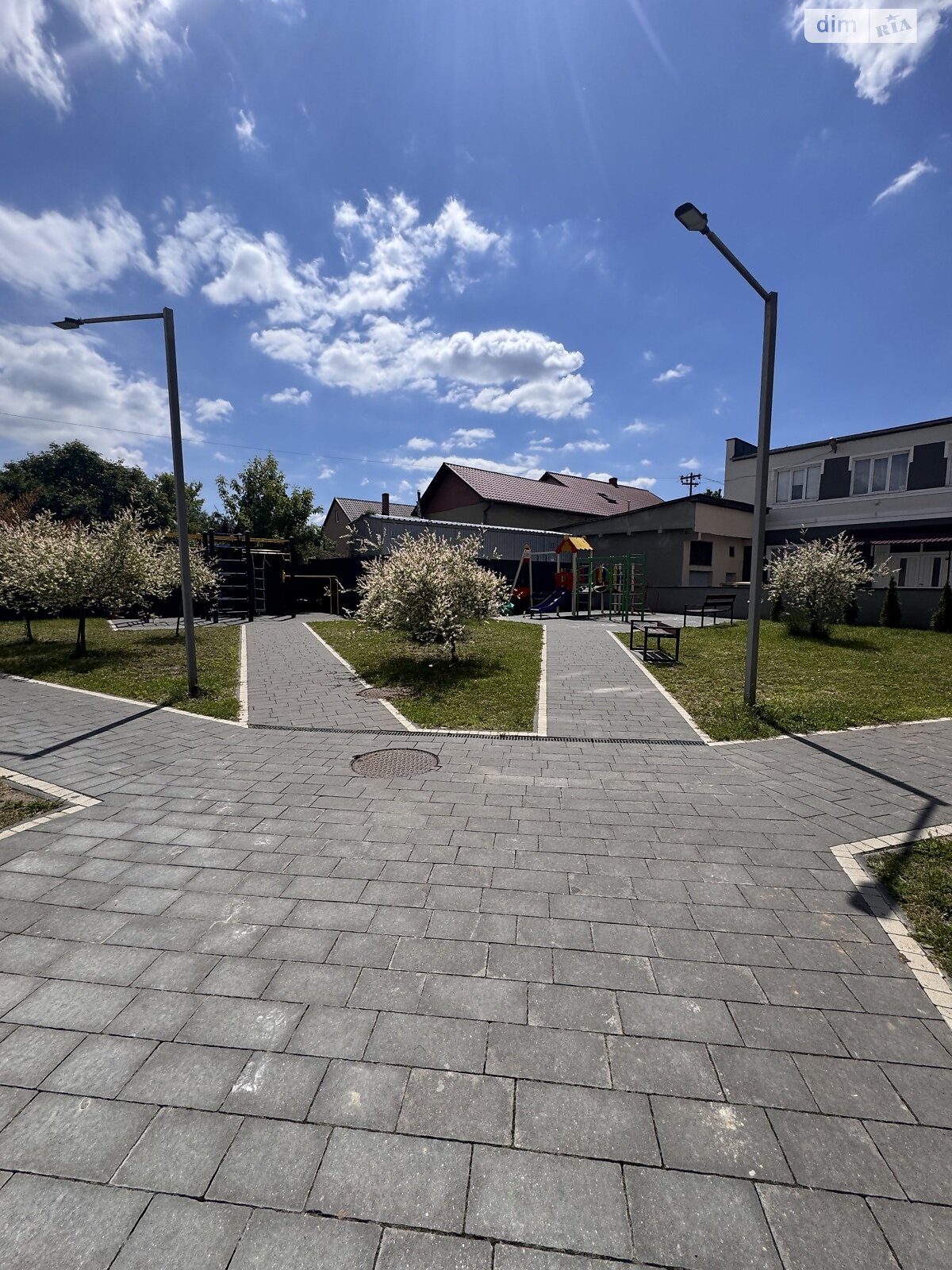 Продаж однокімнатної квартири в Ужгороді, на вул. Заньковецької 35А, фото 1 Продаж однокімнатної квартири в Ужгороді, на вул. Заньковецької 35А, фото 1
