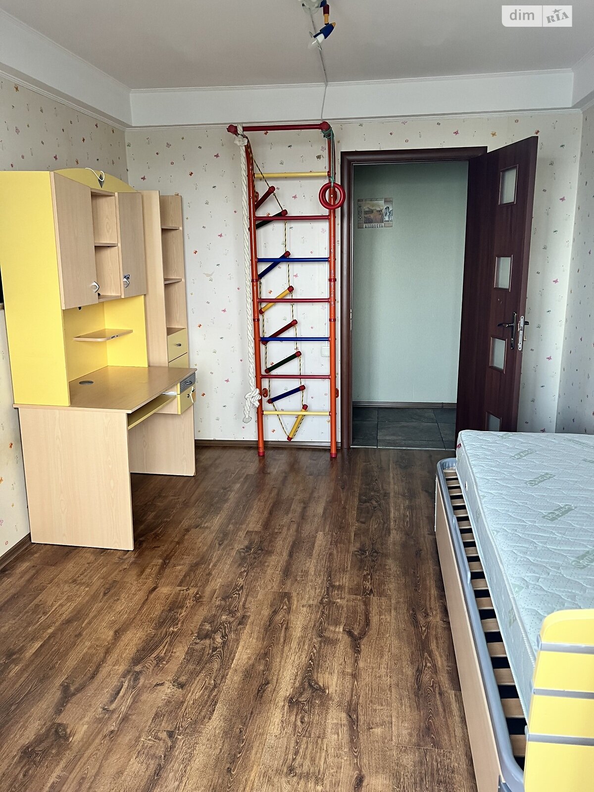 Продажа трехкомнатной квартиры в Украинке, на просп. Днепровский 23, фото 1 Продажа трехкомнатной квартиры в Украинке, на просп. Днепровский 23, фото 1