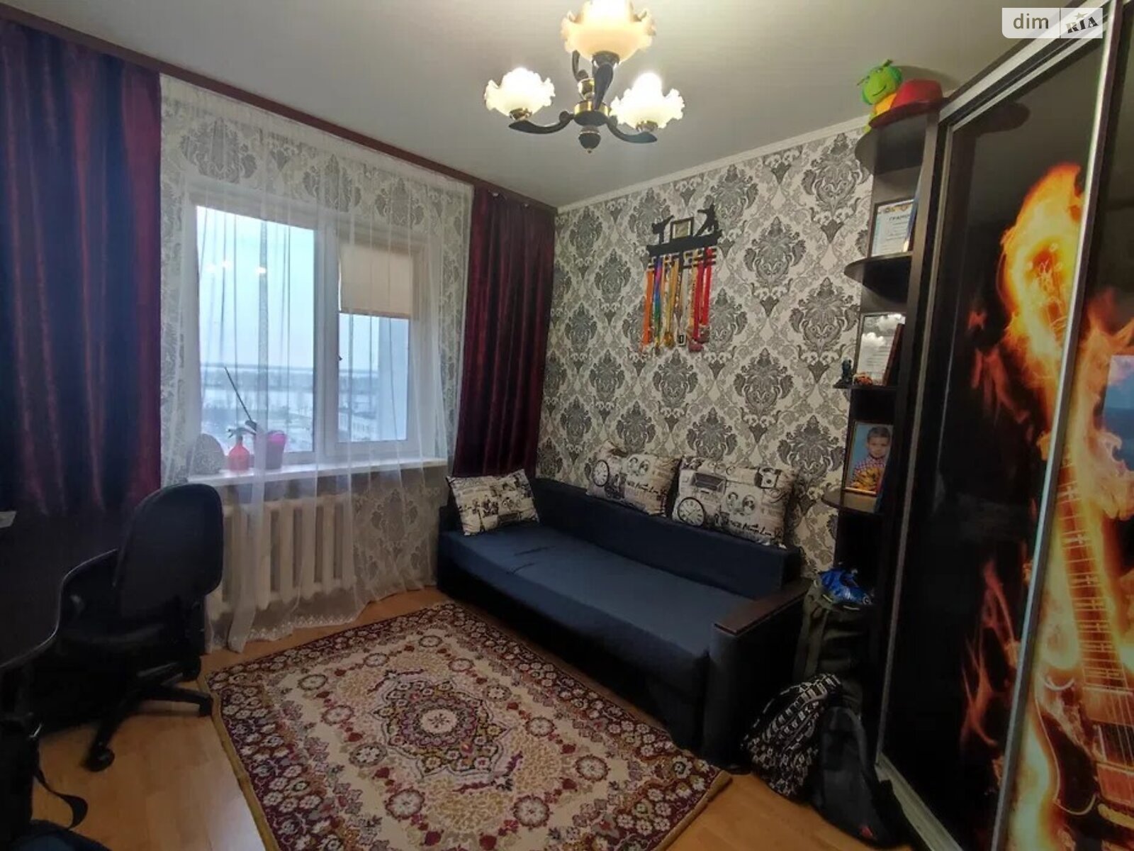 Продаж трикімнатної квартири в Українці, на вул. Зв’язку, фото 1 Продаж трикімнатної квартири в Українці, на вул. Зв’язку, фото 1