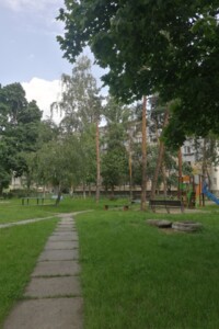 Продаж однокімнатної квартири в Українці, на вул. Юності 15, фото 2