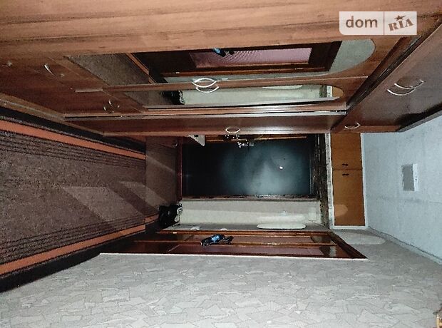 Продажа двухкомнатной квартиры в Умани, на Комарницького вул., район Умань фото 1 Продажа двухкомнатной квартиры в Умани, на Комарницького вул., район Умань фото 1