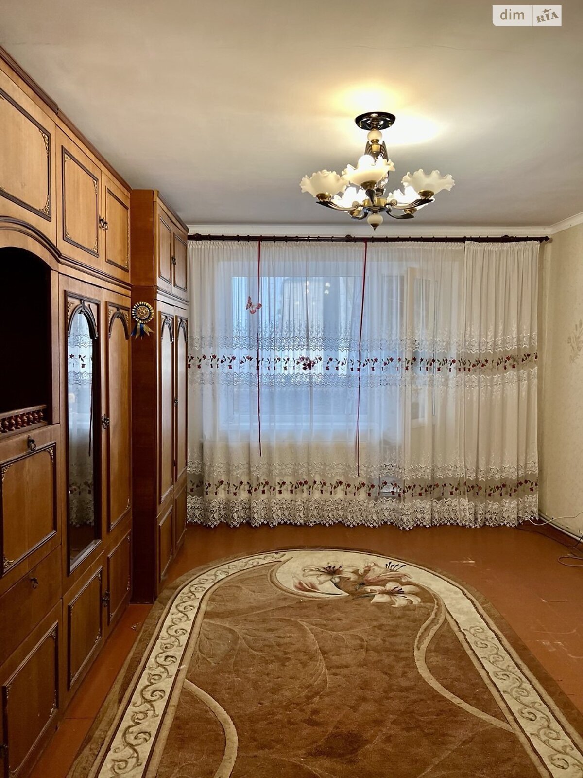Продажа трехкомнатной квартиры в Вапнярке, на ул. Авиаторов 1/173, фото 1 Продажа трехкомнатной квартиры в Вапнярке, на ул. Авиаторов 1/173, фото 1