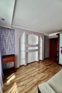 Продаж трикімнатної квартири в Вапнярці, на вул. Авіаторів, кв. 17, фото 2