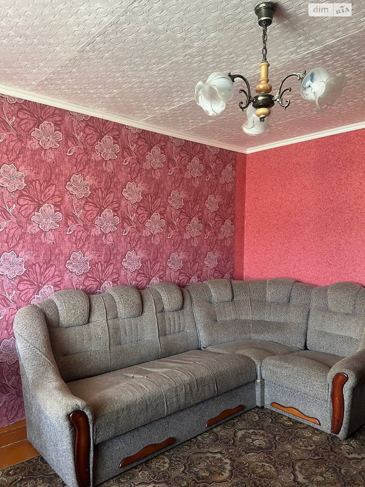Продаж трикімнатної квартири в Вапнярці, на вул. Авіаторів, кв. 17, фото 1 Продаж трикімнатної квартири в Вапнярці, на вул. Авіаторів, кв. 17, фото 1