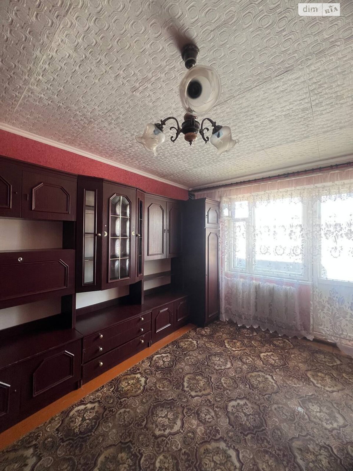 Продаж трикімнатної квартири в Вапнярці, на вул. Авіаторів, кв. 17, фото 1 Продаж трикімнатної квартири в Вапнярці, на вул. Авіаторів, кв. 17, фото 1