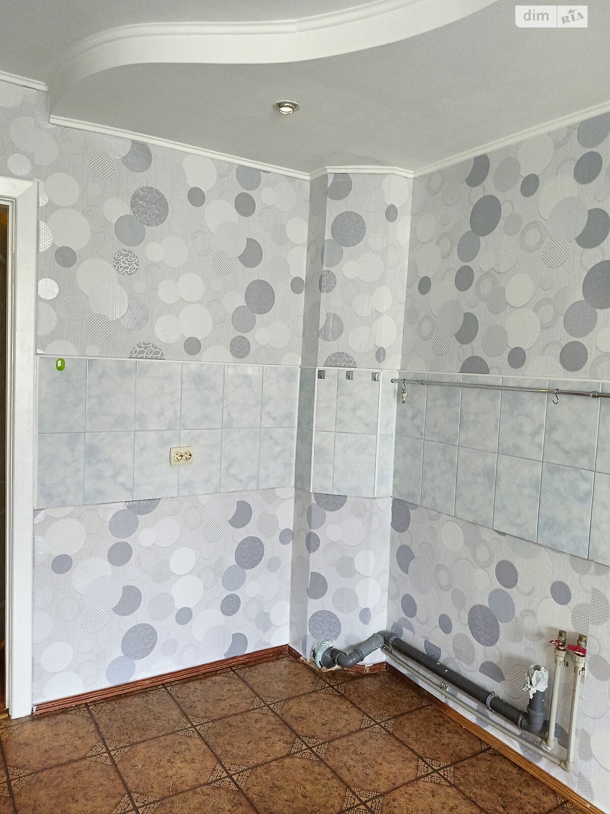 Продаж трикімнатної квартири в Варашу, на мкр. Перемоги, район Вараш фото 1