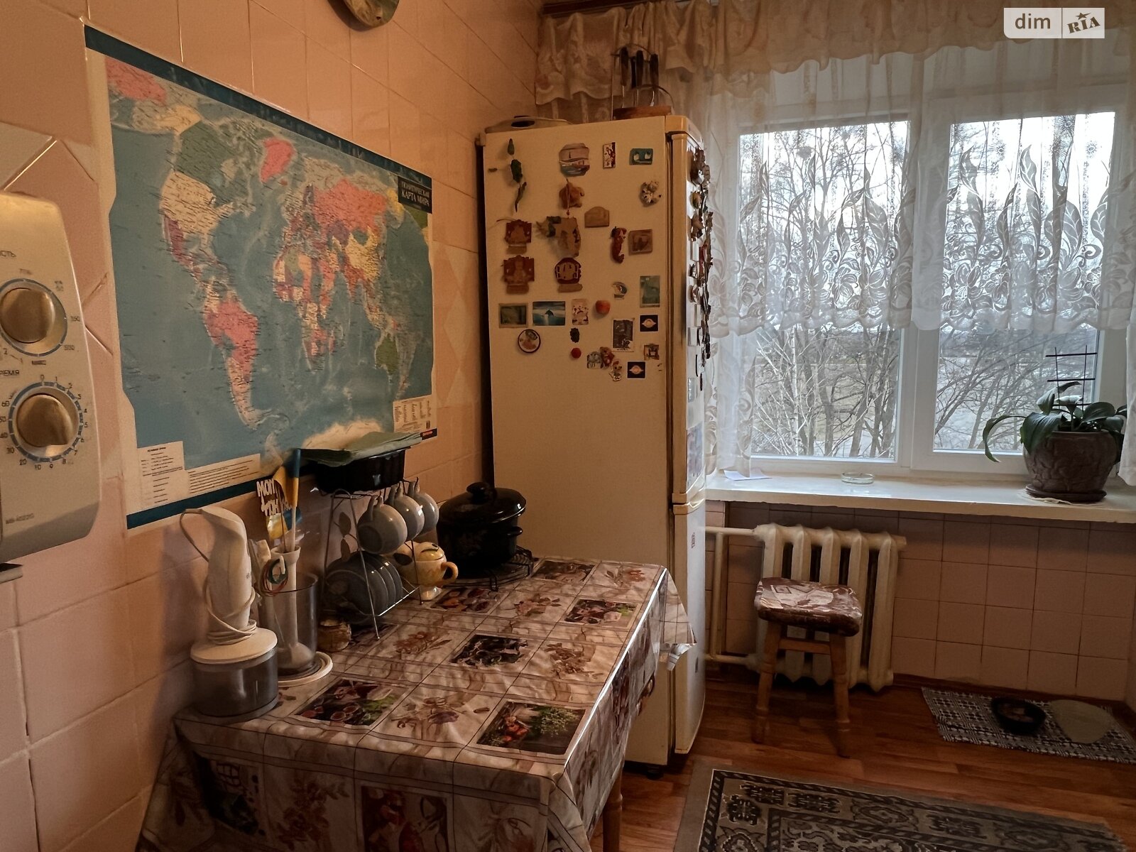Продажа трехкомнатной квартиры в Василькове, на ул. Декабристов 60, фото 1 Продажа трехкомнатной квартиры в Василькове, на ул. Декабристов 60, фото 1