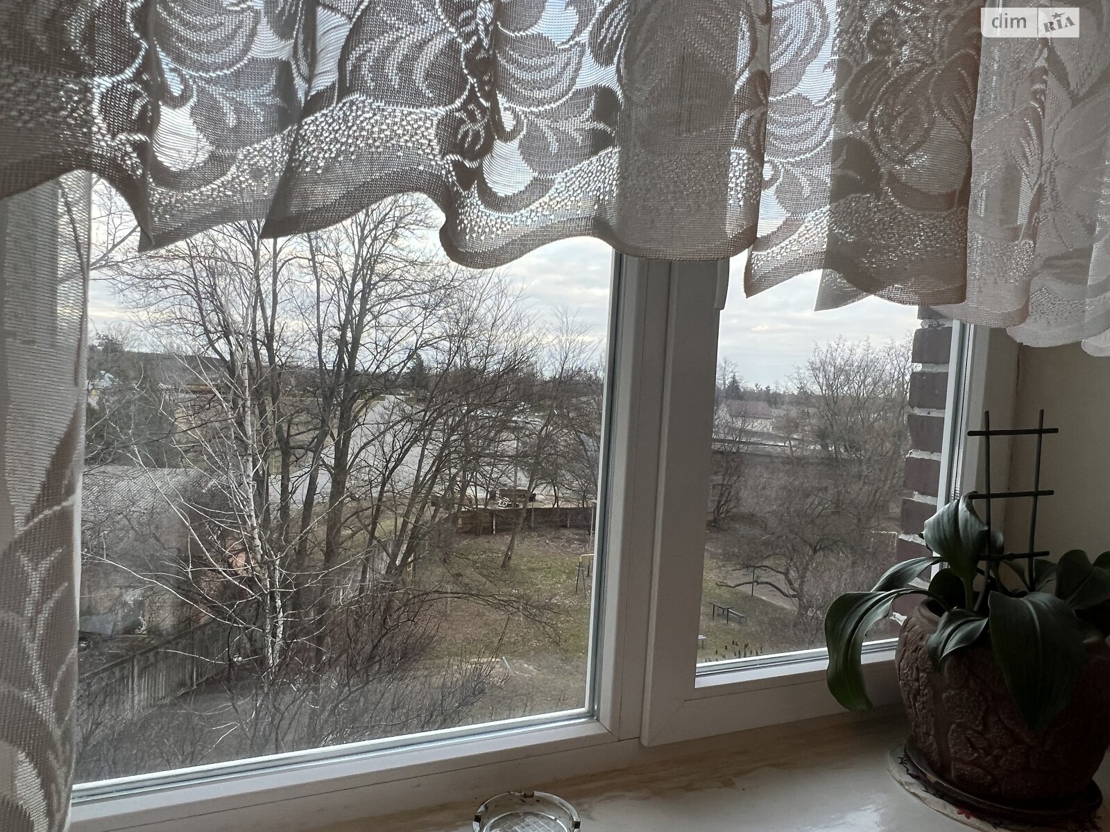 Продажа трехкомнатной квартиры в Василькове, на ул. Декабристов 60, фото 1 Продажа трехкомнатной квартиры в Василькове, на ул. Декабристов 60, фото 1